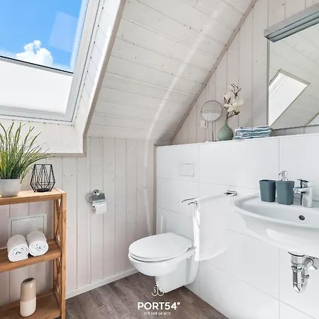 Nyaraló Tueddis Huus